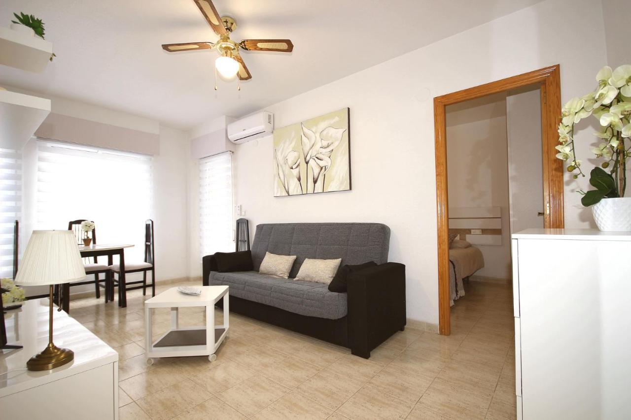 Del Cura Beach Apartment Torrevieja Exterior photo